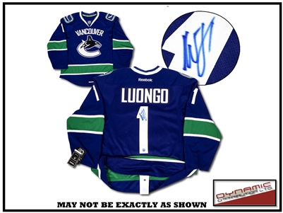 Autographed Jersey - Roberto Luongo